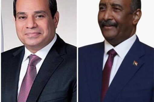 رئيس مجلس السيادة يهاتف السيسي معزياً في شهداء عملية سيناء
