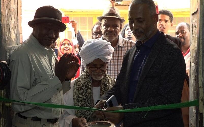 جامعة السودان تقيم معرضا توثيقيا لحياة المجتمع بعدسة الموبايل