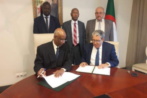 السودان والجزائر يتفقان على زيادة التبادل التجاري والاستثماري