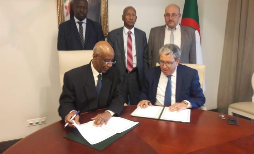 السودان والجزائر يتفقان على زيادة التبادل التجاري والاستثماري
