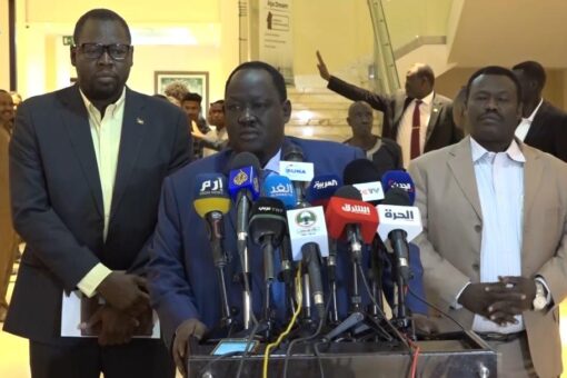 توت قلواك : حكومة جنوب السودان حريصه على إستقرار السودان