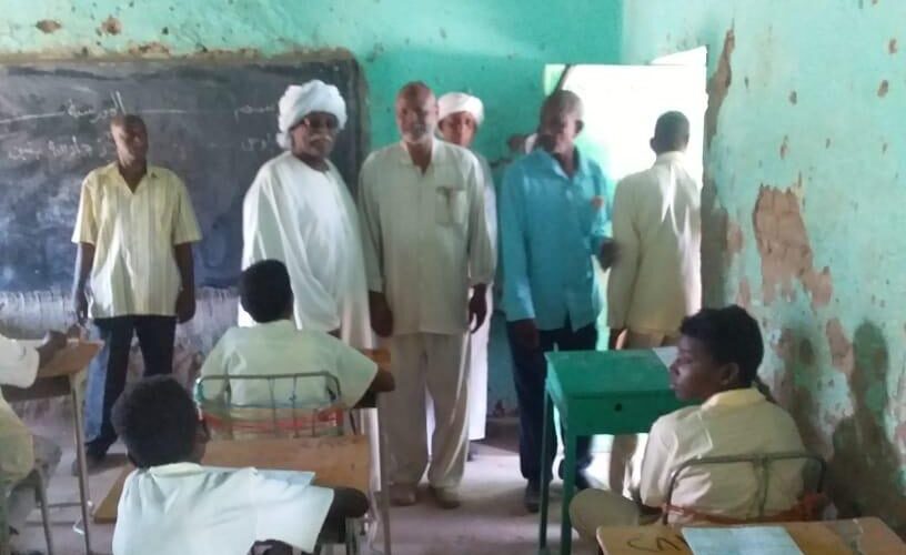 مدير عام التربيةوالتعليم بنهرالنيل يتفقد مراكز امتحانات الأساس بغرب بربر