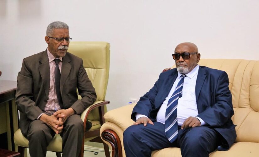 رئيس مجلس التخصصات الطبية يلتقي السفير السوداني بجمهورية إيرلندا