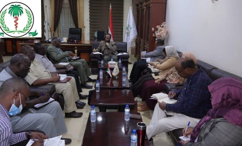وزير الصحة يلتزم بتكملة مستشفى النساء والتوليد بجنوب دارفور