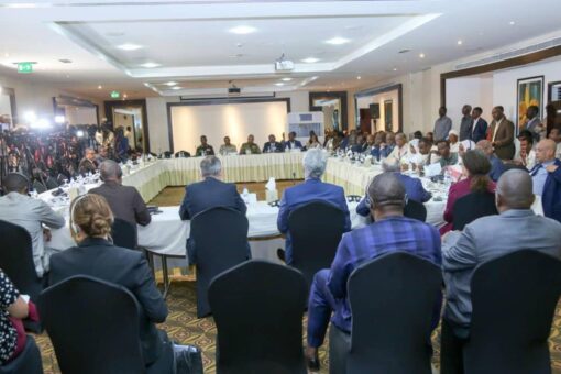 الحوار السوداني السوداني يعقد جلسة اجرائية ويدعو كافةالقوى السياسية للإنضمام